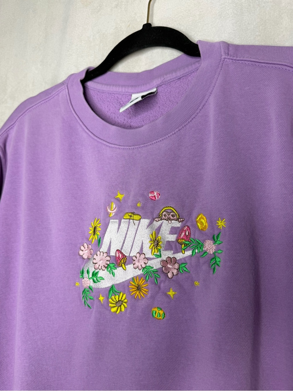 NIKE / Rare Floral Mushroom Embroidered Sweatshirt Purple Fleece Crewneck / L - Picture 3 of 7